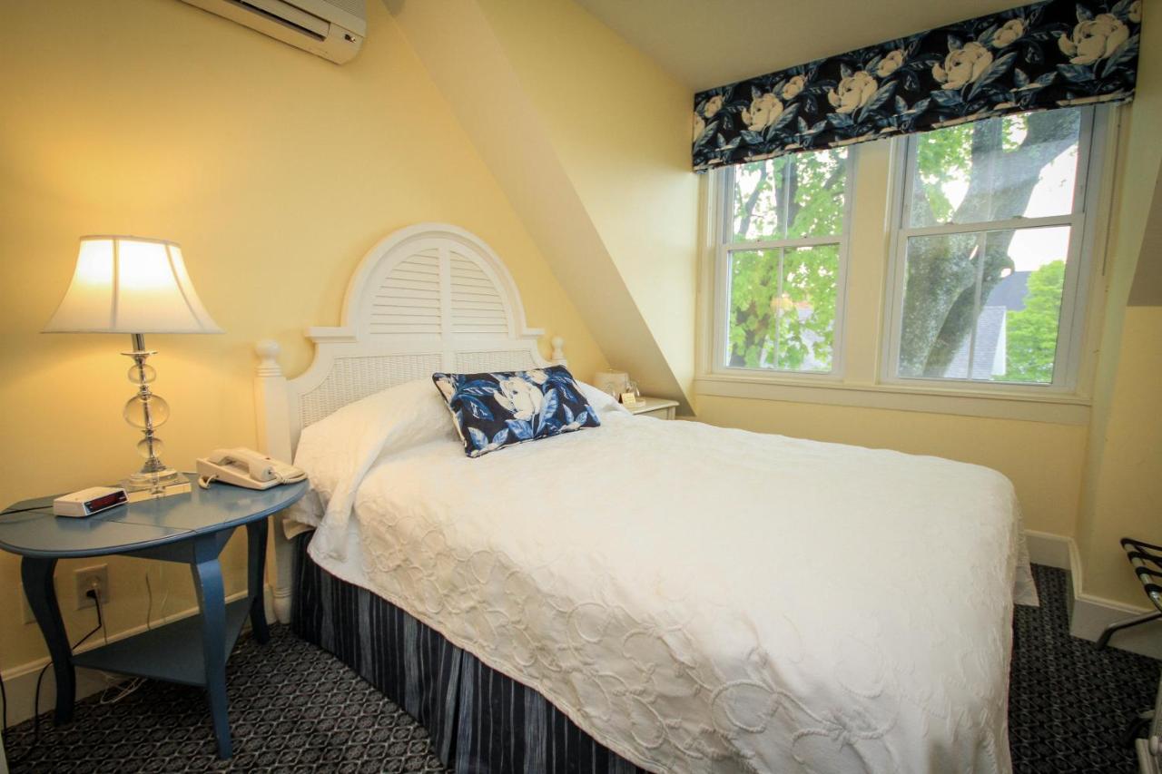 מקינק איילנד Harbour View Inn מראה חיצוני תמונה